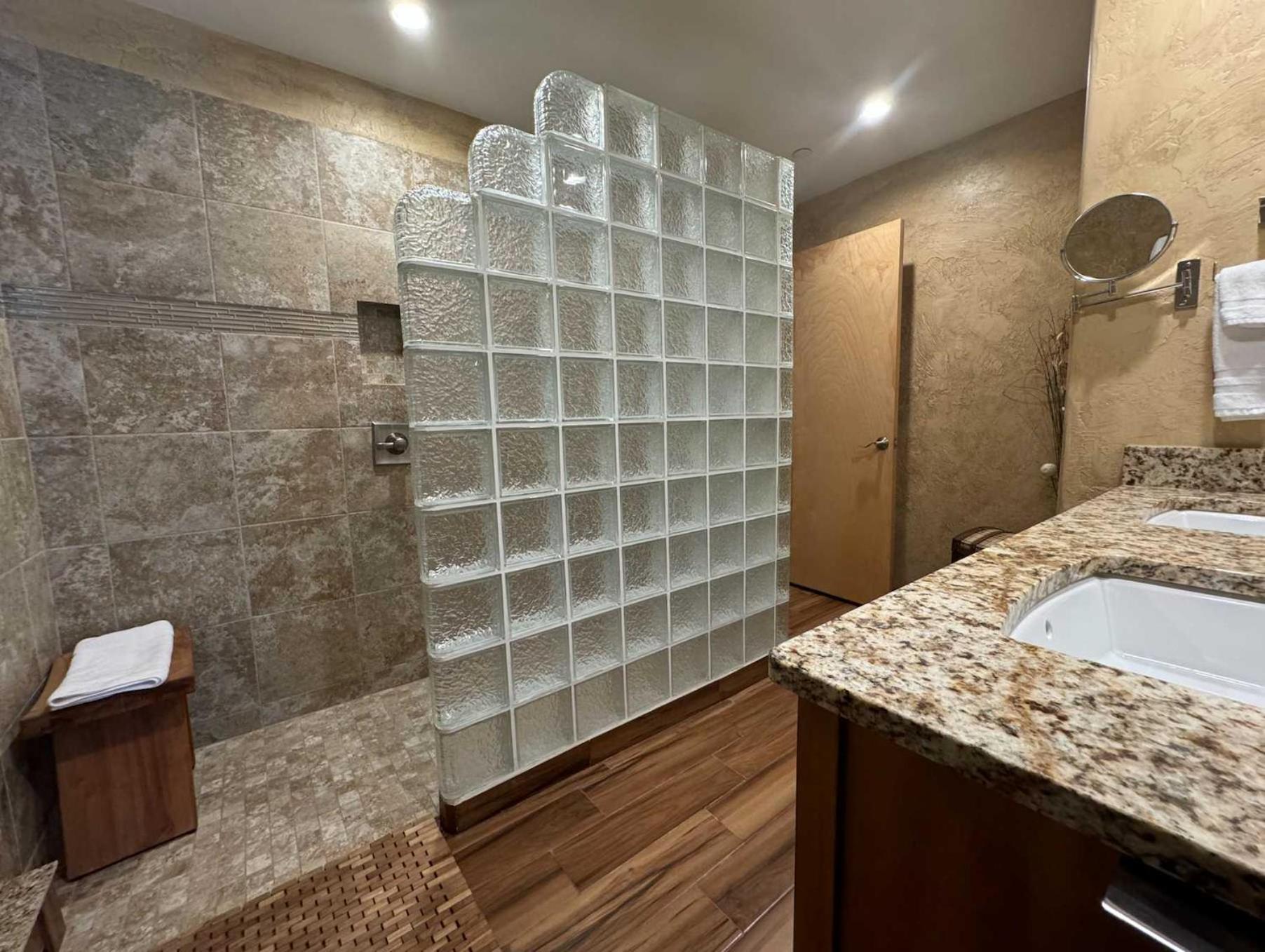 Best Location In The Heart Of Lions Head, Ski Lockers, Jacuzzi And Pool Vail Ngoại thất bức ảnh